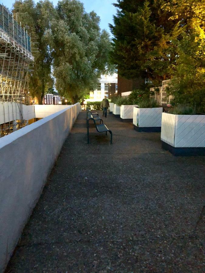 Bray Guest Rooms Londen Buitenkant foto